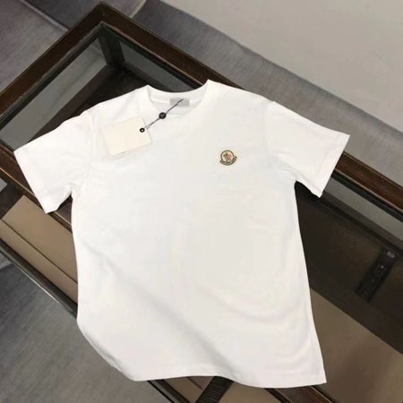 MONCLER モンクレール 半袖 Tシャツ 胸ロゴワッペン クルーネック トップス ホワイトメンズ レディース オーバーサイズ ﻿
