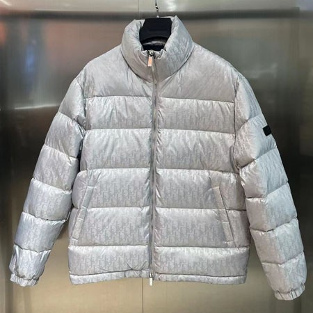 Christian Dior テクニカル ジャカード オブリーク ダウンジャケット メンズ 立ち襟 防風 保温 フード付き 