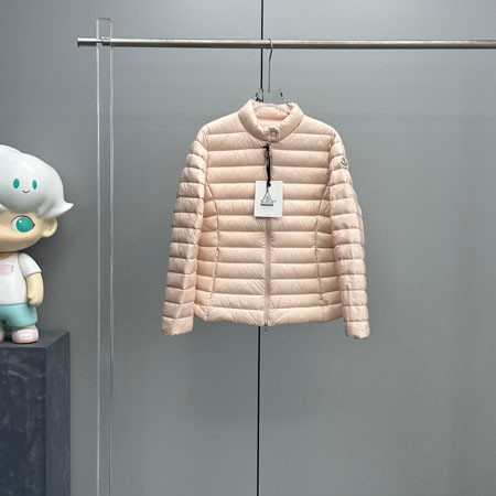 MONCLER IGELLE ダウンジャケット 女性 レディース ショート丈 軽量 スタンドカラー  スリムフィット