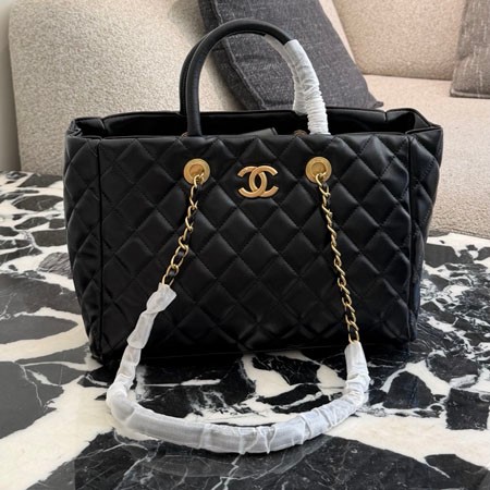 CHANELマトラッセ チェーン2WAYハンドバッグ レディース ショルダーバッグ  ャビアスキン ブラック ゴールド金具 