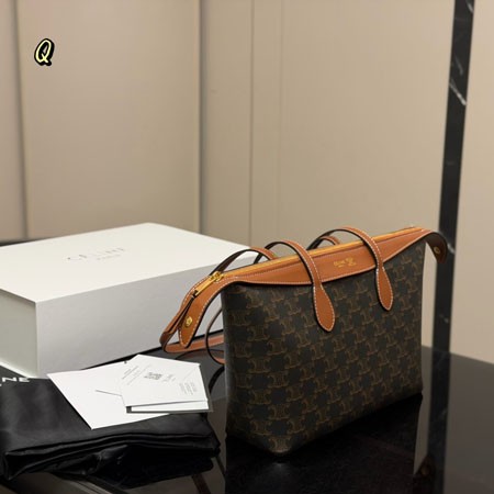 CELINE リトル ダッフルバッグ トリオンフキャンバス 大容量 レディース  メンズ バッグ カーフスキン 26SS 新作