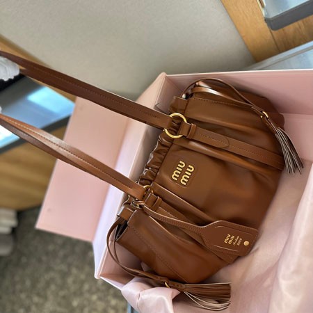 MiuMiu Joie ジョワ ナッパレザーバッグ レディース ミディアムトート ショルダーバッグ ブランド おしゃれ