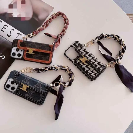 celine iphone18pro/18promax携帯ケース トリオンフ レザー 背面 カード収納 バンド スカーフ チェーン 落下防止 携帯 ストラップ 可愛い