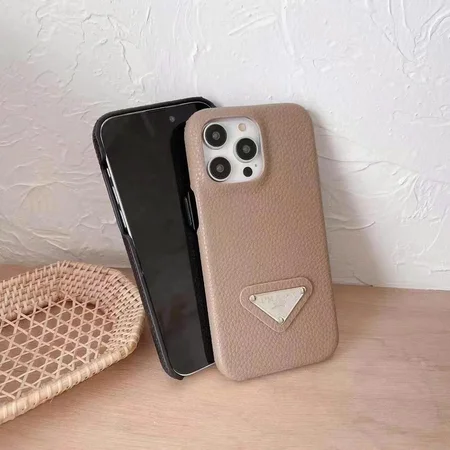 プラダ iphone18pro 耐衝撃 カバー