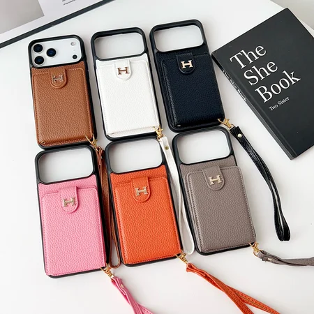 エルメス iphone18pro/18promaxケース ライチ柄 レザー 背面 上下開きカードケース 落下防止 ストラップ付き 