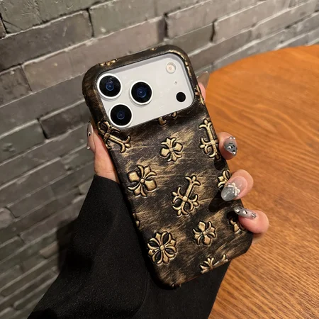 クロームハーツ iphone18proケース 十字架ロゴ