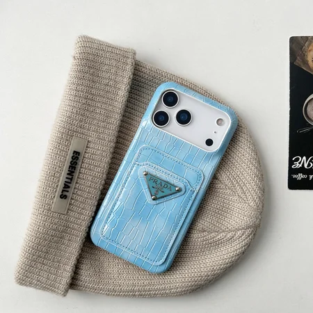 prada iphone18proケース 三角プレート