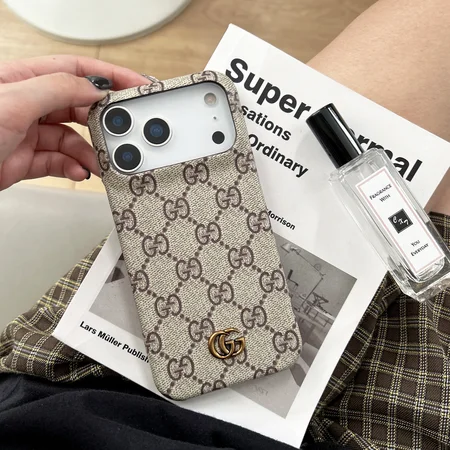 GUCCI GG キャンバス iphone18proケース オフィディア