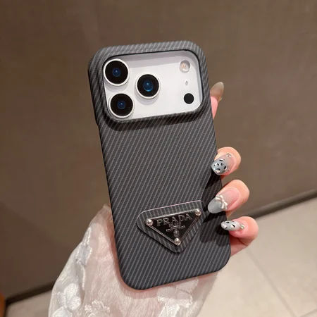 プラダ カーボンファイバー iphone18promaxケース