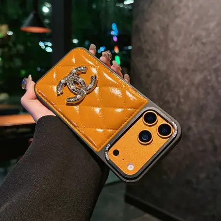 chanel iphone18promaxケース ダイヤ柄 CCロゴ