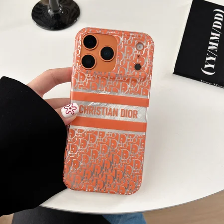 ディオール iphone18pro携帯ケース 一体型カメラレンズ保護