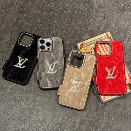 ルイヴィトン iphone18pro/18promaxケース 手触り良い ふわふわ綿毛 全面保護 キラキラ LV ダイヤロゴ 女子 おしゃれ ﻿