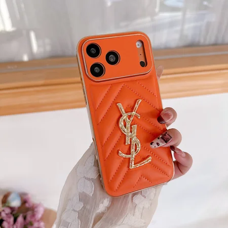 サンローランiphone18proケース キャビアスキン