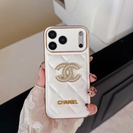 chanel iphone18proケース マトラッセ レザー