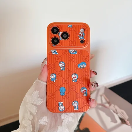 グッチ iphone18proケース ドラえもん イラスト