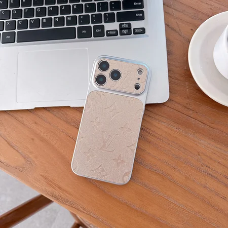 ルイヴィトンiphone18proチェンジケース