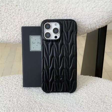 iphoneケース ブランド 大人 おしゃれ