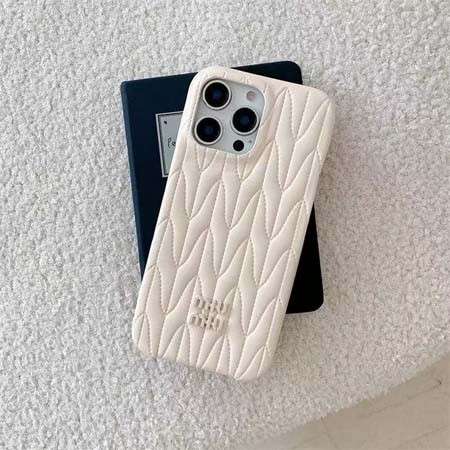 iphoneケース ブランド 大人 おしゃれ