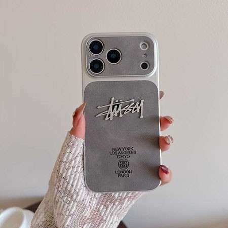Stussy iPhone18 ケース
