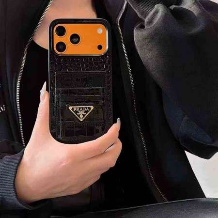 プラダ クロコダイル柄 iphone18proケース