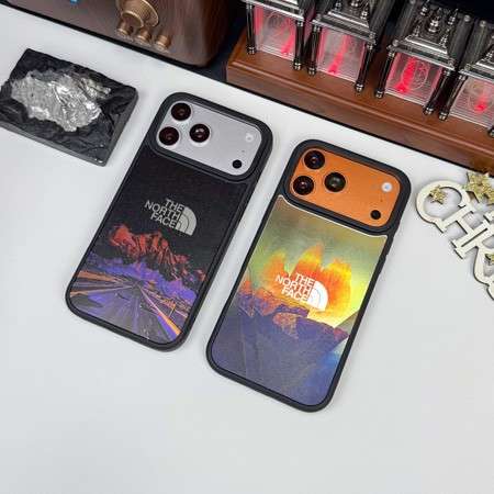 THE NORTH FACE スマホケース iPhone18/18proケース つや消しマット感仕上げ