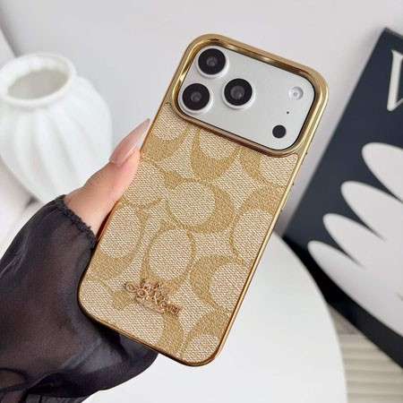 コーチ iphone18proケース レンズ保護 おしゃれ