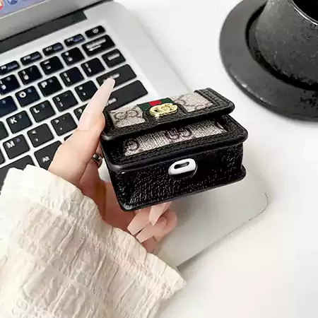 グッチ airpdos 5 ケース