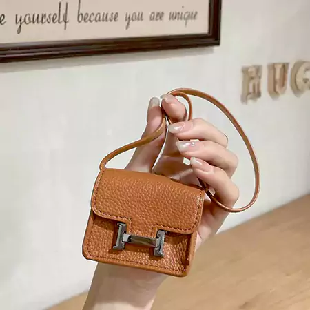 HERMES イヤホンポーチ