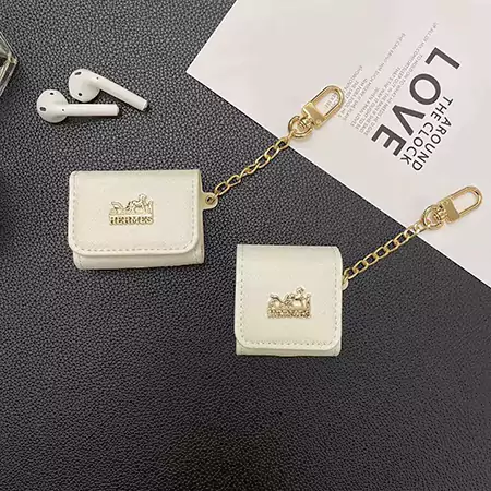 エルメス 定番ロゴ airpods 5 ケース