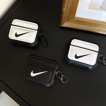 ダウンジャケット風 airpodsケース 第五世代 Nike airpods 専用ケース カラビナ付き 紛失防止 耐衝撃 メンズ かっこいい
