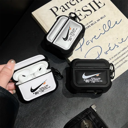 Nike airpods 5ケース ダウンジャケット 柔らかい レザー 全面保護 カラビナ 付 
