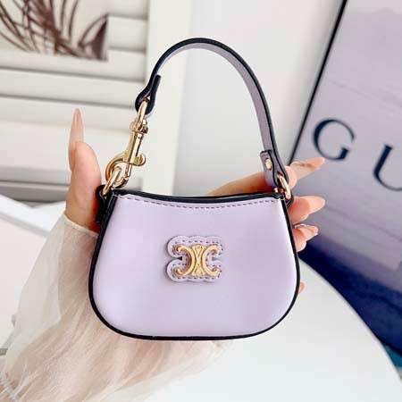 CELINE エアーポッズ 5 ケース
