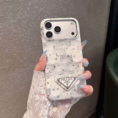 Prada iphone18pro スリム スマホケース