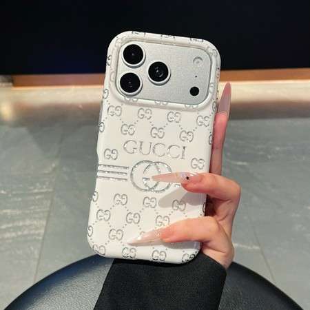 グッチ iphone18proケース 光沢感