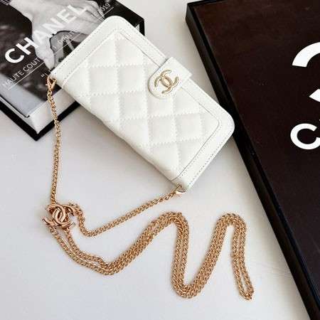 Chanel iphone18proケース ラムスキン レザー