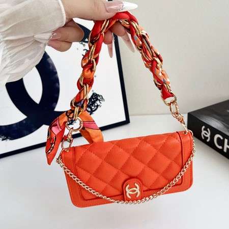 chanel iphone18pro 互換性ケース 手帳型