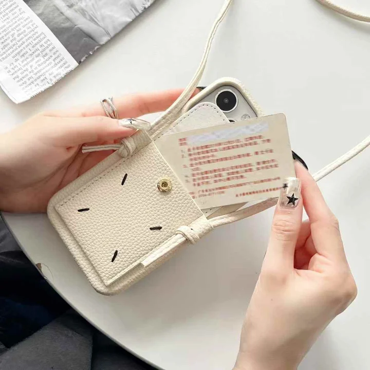 MAISON MARGIELA iphone18proケース 背面 カード収納