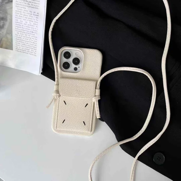 MAISON MARGIELA iphone18proケース 背面 カード収納