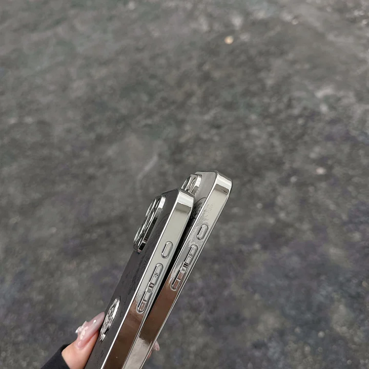 Chrome Hearts CHクロス iphone18pro カバー メンズ