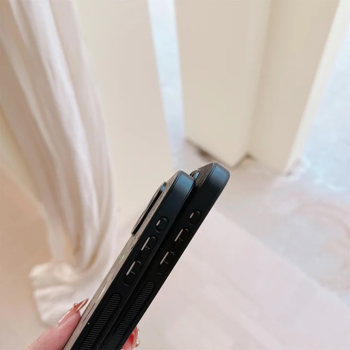 クロームハーツ iphone18pro ケース 羊革