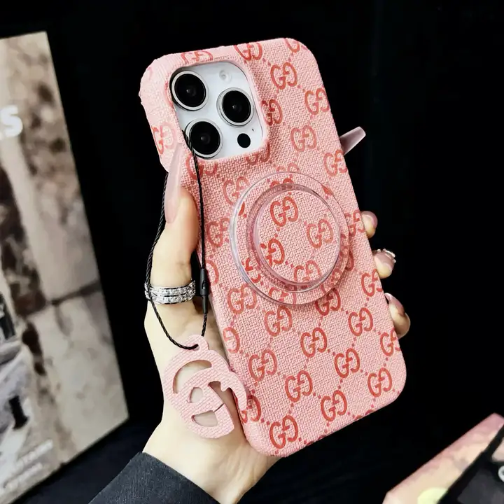 GUCCI iphone18promaxケース エンボスレザー