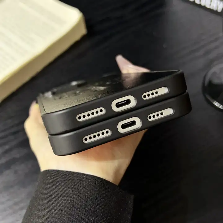 クロームハーツ iphone18promax magsafeケース