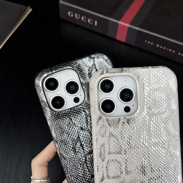 グッチ iphone18proケース 蛇紋 レザー