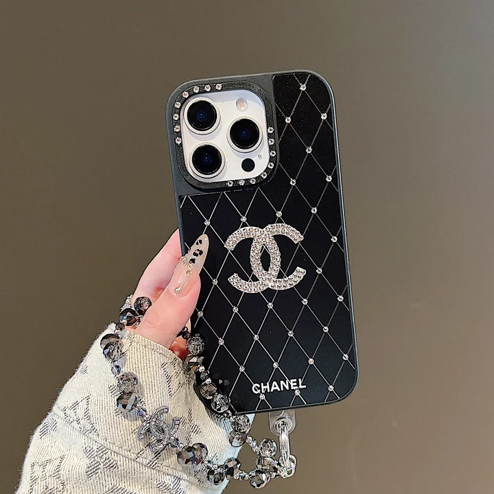 chanel iphone18promaxケース チャーム チェーン