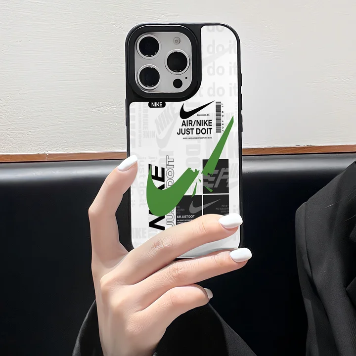 ナイキ iphone18proケース