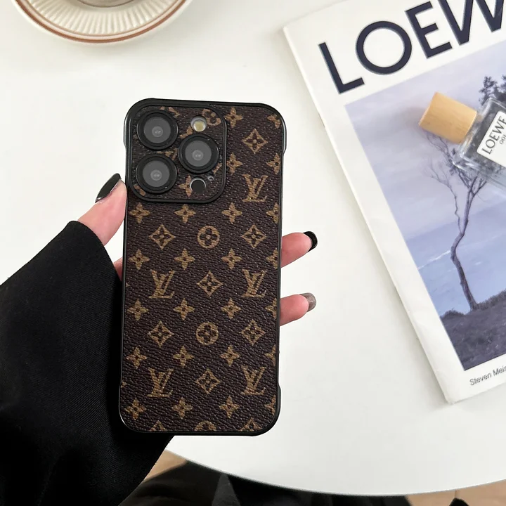 ルイヴィトン iphone18proケース フチなし
