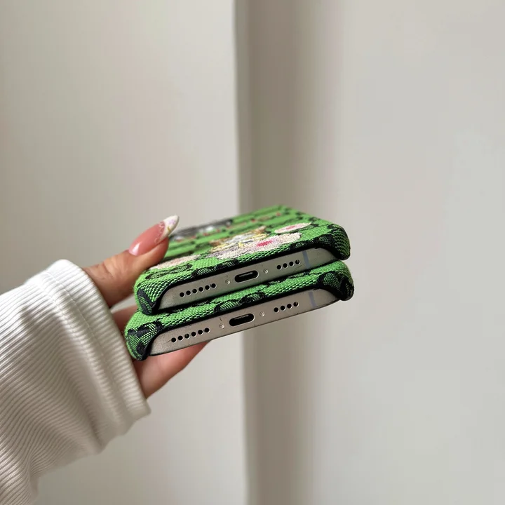 gucci iphone18proケース 男女ペア おしゃれ
