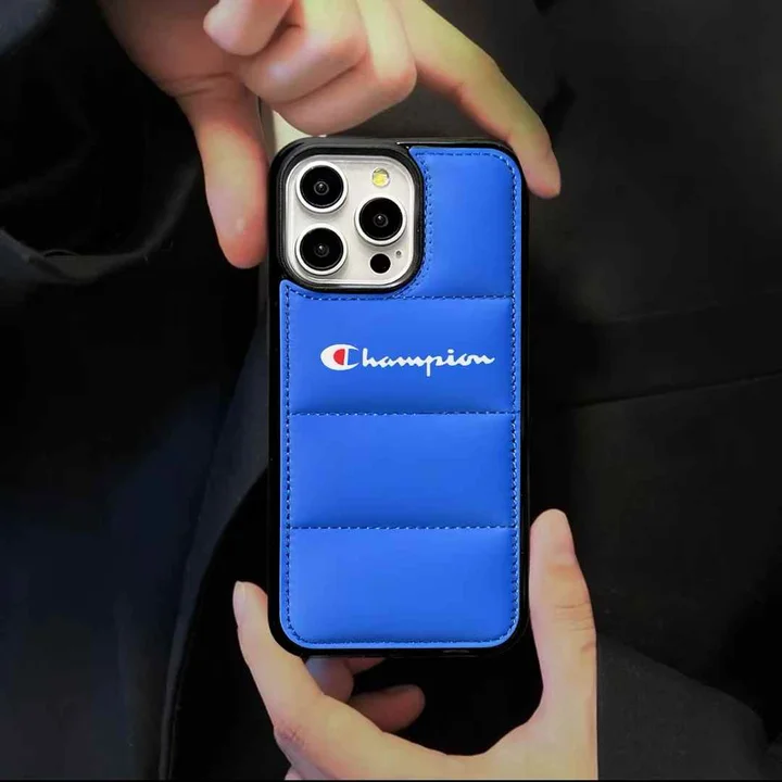 チャンピオン iphone18promaxケース ダウン風