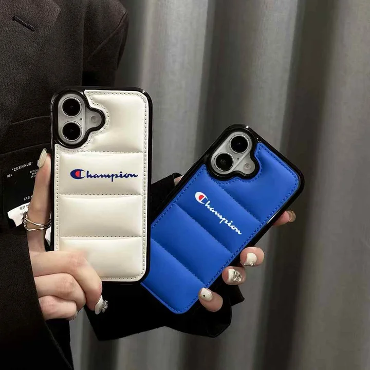 チャンピオン iphone18proケース ダウンジャケット