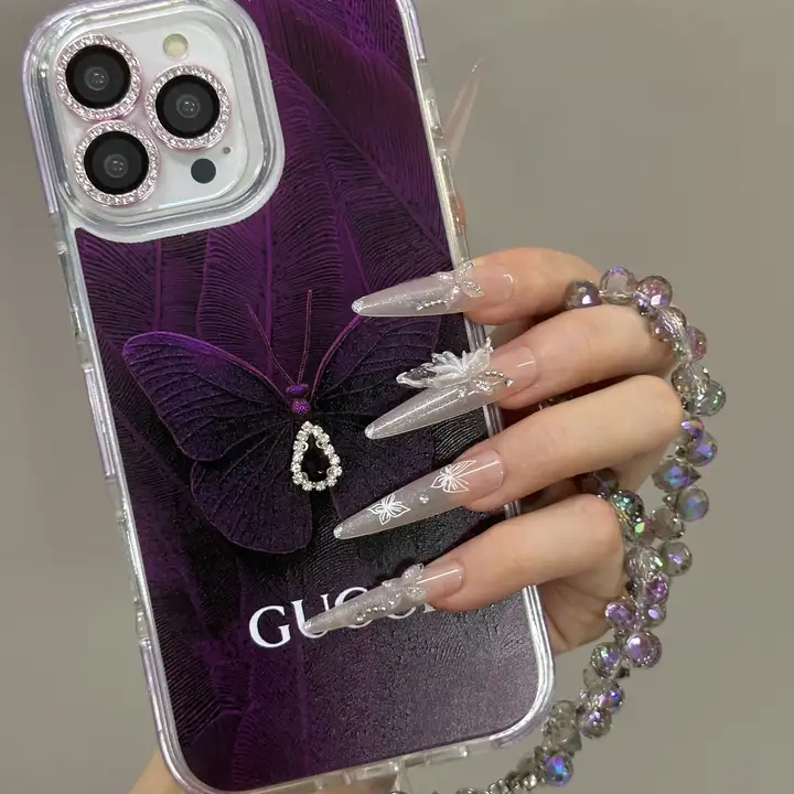 Gucci iphone18promaxケース 蝶柄
